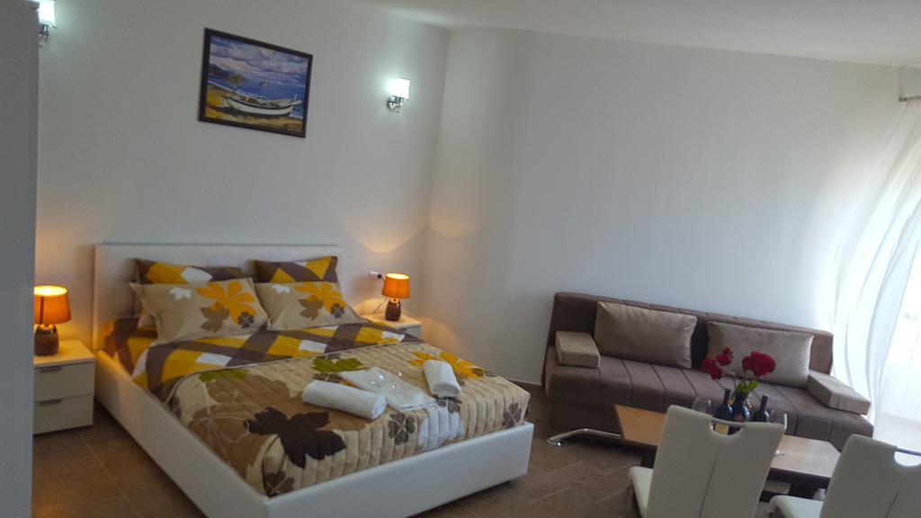 Apartments Sirena Ούλτσιν Εξωτερικό φωτογραφία