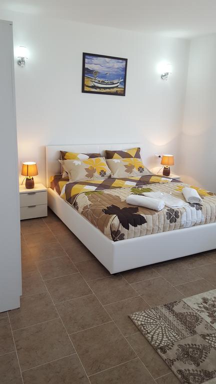 Apartments Sirena Ούλτσιν Εξωτερικό φωτογραφία