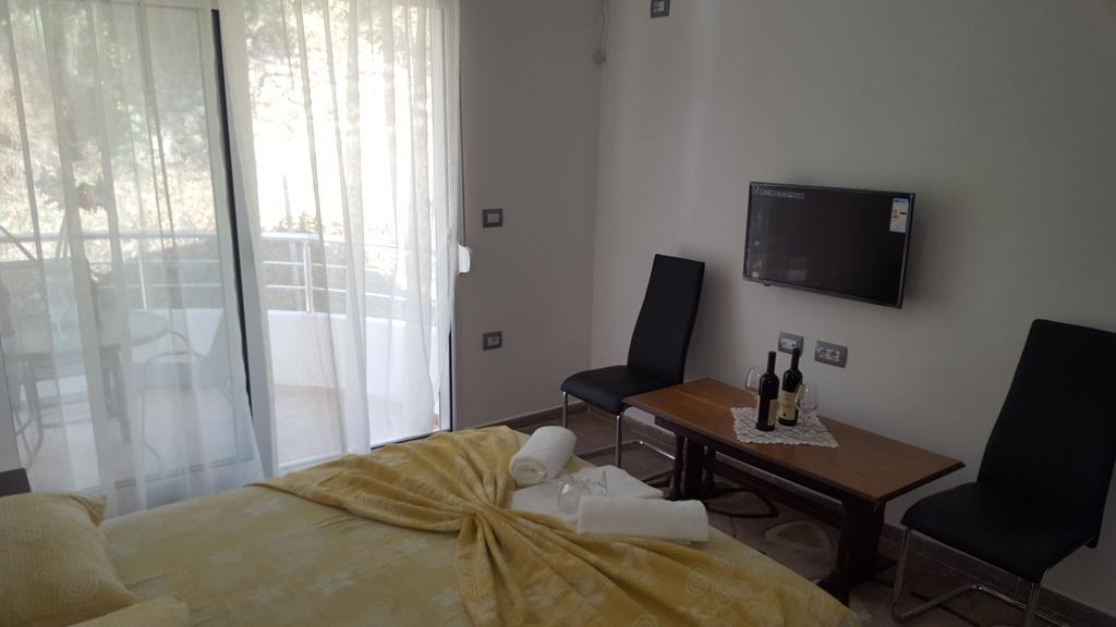 Apartments Sirena Ούλτσιν Εξωτερικό φωτογραφία